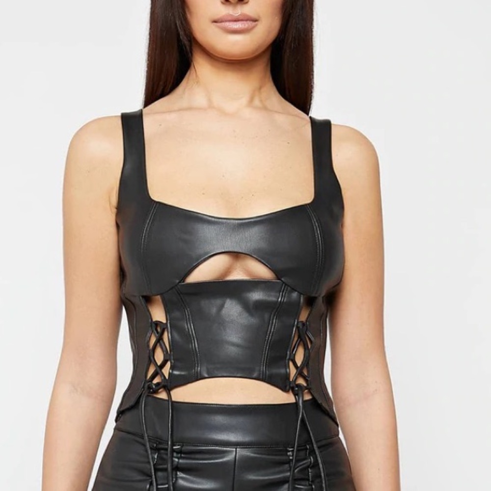 NWT Maniére De Voir Vegan Leather Lace Up Corset Top